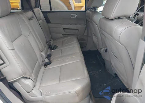 2013 Honda Pilot Ex-L z USA, uszkodzony, nr VIN 5FNYF4H53DB023627